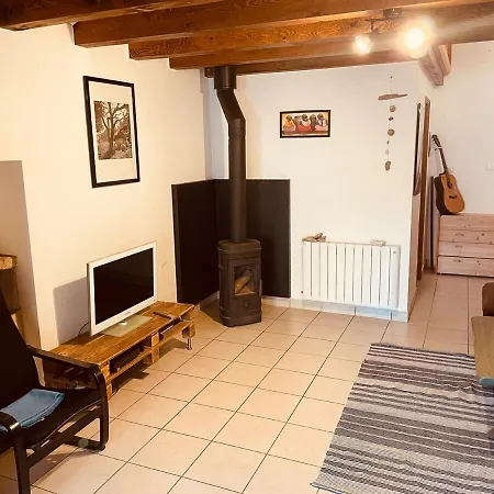 Nyaraló Maison De Village
